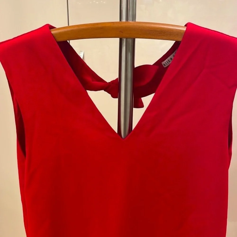 Alice and Olivia Carita Tie-Back Shift Dress - Size 4 - Picture 4 of 8